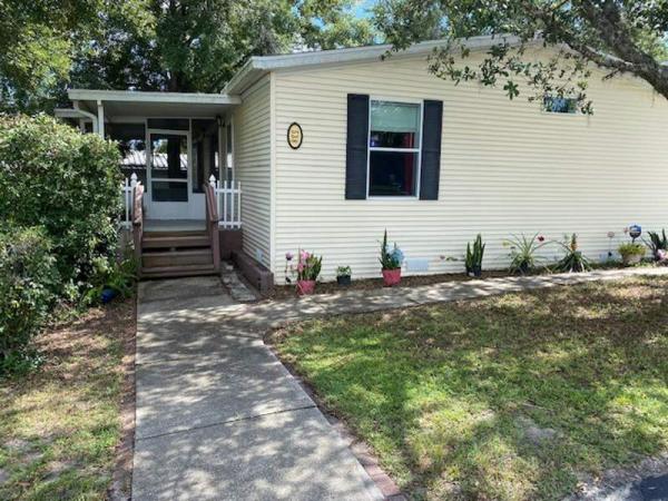 Photo 1 of 2 of home located at 538 Hawthorne Drive Deland, FL 32724