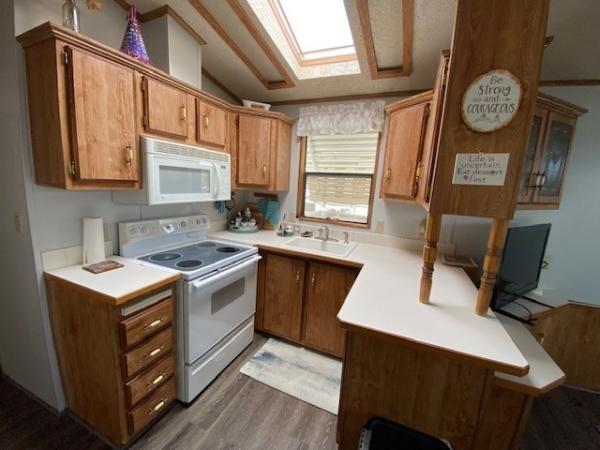 1989 Schult Manufactured Home