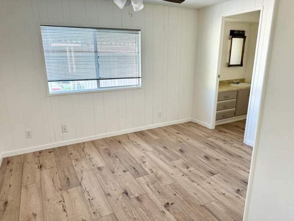 1981 Skyline Manufactured Home