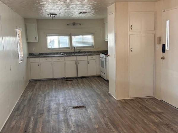 1974 Schult Manufactured Home