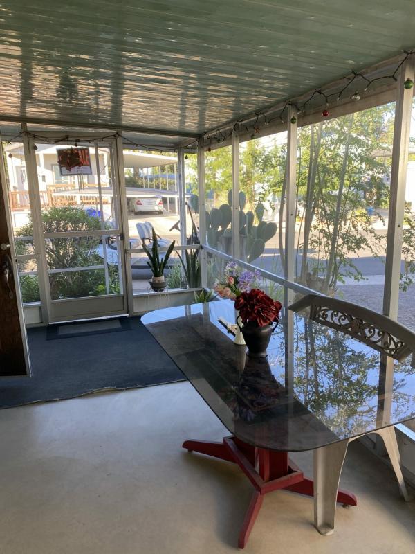 1967 LONGM Mobile Home For Sale