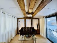 1984 Villa Manufactured Home