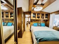 1984 Villa Manufactured Home