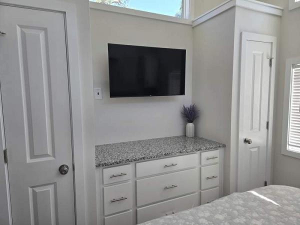 2025 Great Outdoor Cottages Manufactured Home