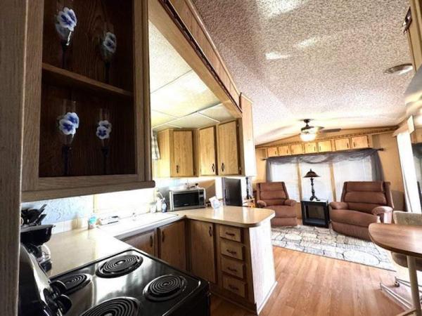 1988 Palm Harbor Manufactured Home