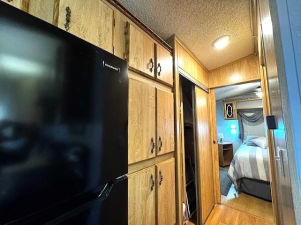 1988 Palm Harbor Manufactured Home