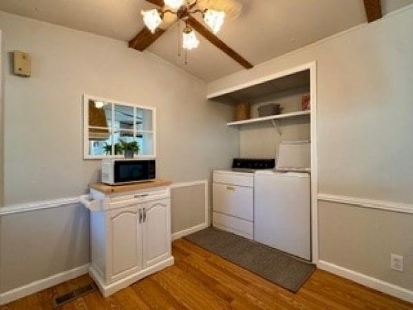 1985 Jefr Manufactured Home