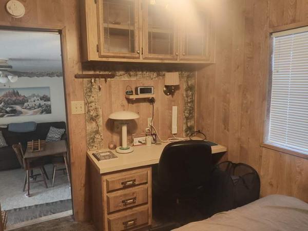 1986 Skyline Manufactured Home