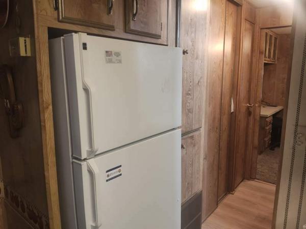 1986 Skyline Manufactured Home