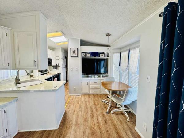 1991 Cavco Manufactured Home