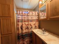 1985 Phoenix Manufactured Home