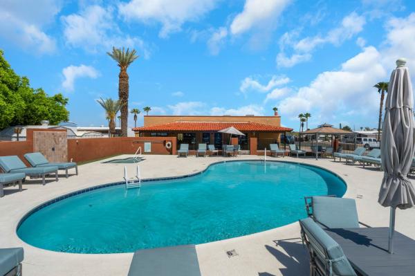 1992 Palm Harbor Manufactured Home