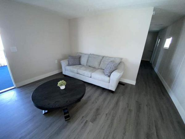 1977 MARL Manufactured Home