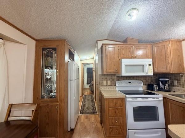 1994 Cavco Manufactured Home