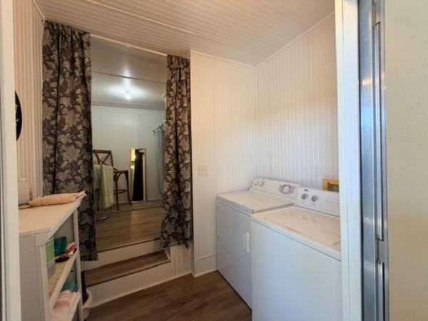 1991 Skyline Manufactured Home