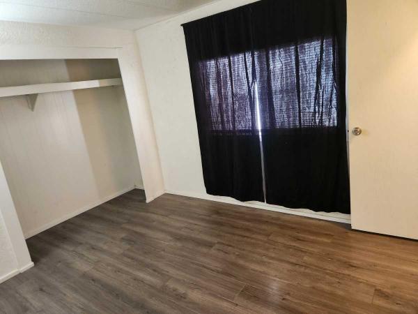 1977 Skyline Mobile Home