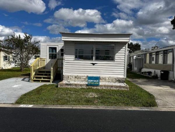 Photo 1 of 2 of home located at 5200 28th Street North, #138 Saint Petersburg, FL 33714