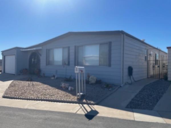 Photo 1 of 2 of home located at 10201 N. 99th Ave. #23 Peoria, AZ 85345