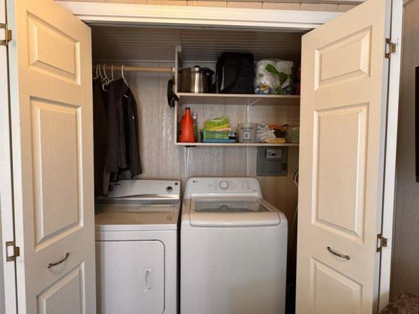 2004 Cavco Manufactured Home