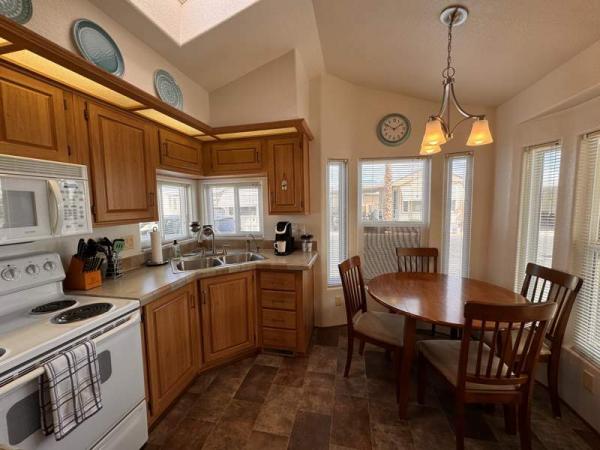 2004 Cavco Manufactured Home