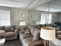 1985 Broo Manufactured Home