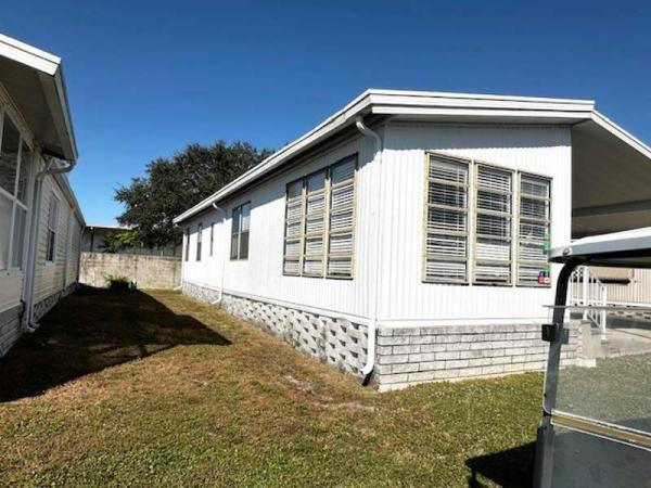 1985 Broo Manufactured Home