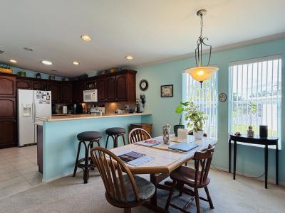 Photo 4 of 19 of home located at 165 Flora Lane Vero Beach, FL 32960