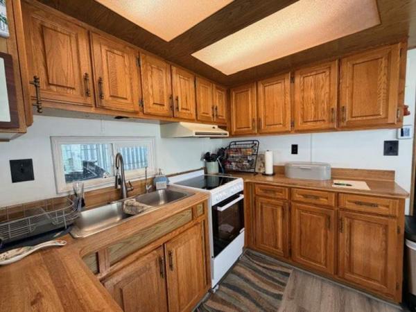 1985 Unknown Manufactured Home