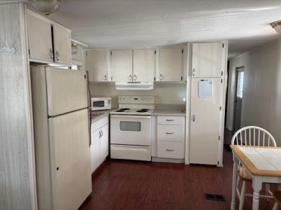 Photo 4 of 18 of home located at 3223 N Lockwood Ridge Rd #126 Sarasota, FL 34234