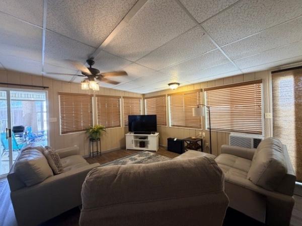 1985 Unknown Manufactured Home