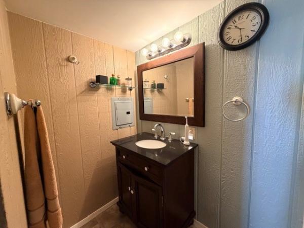 1985 Unknown Manufactured Home