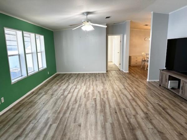 2000 Palm Harbor Mobile Home For Sale