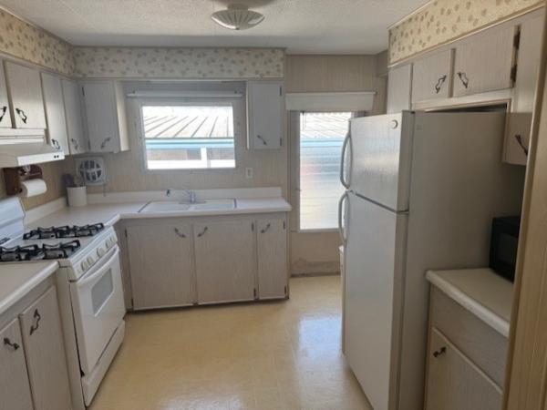 1968 FWHI Manufactured Home