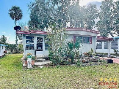 Mobile Home at 107 Queens Dr Leesburg, FL 34748