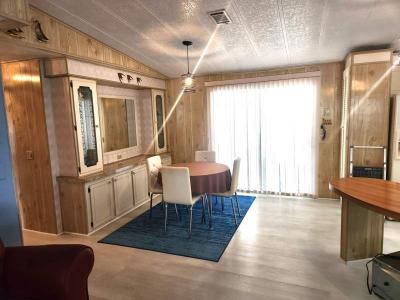 Photo 3 of 58 of home located at 5200 28th Street North, #636 Saint Petersburg, FL 33714