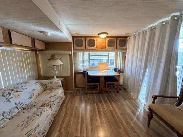 1981 Unknown Manufactured Home