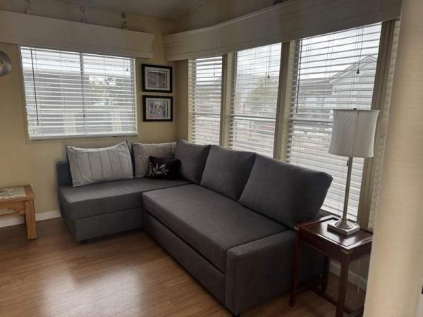 1992 Park Manufactured Home