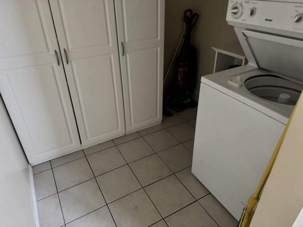 1992 Park Manufactured Home