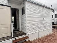 1992 Park Manufactured Home