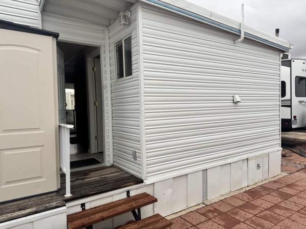 1992 Park Manufactured Home