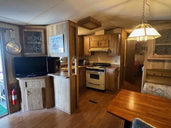 1987 Redman Manufactured Home