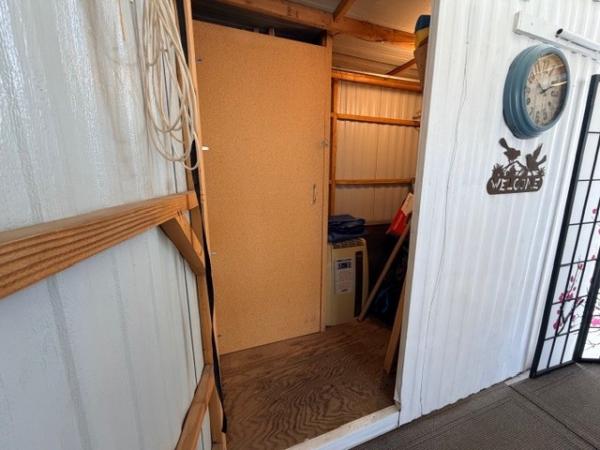 1983 Villa Manufactured Home