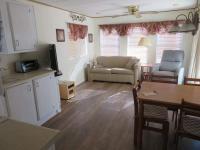 1987 Skyline Manufactured Home