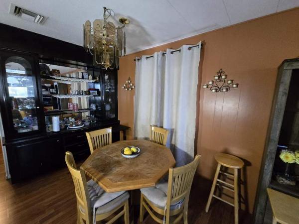 1971 Golden Manor Manufactured Home