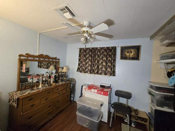 1971 Golden Manor Manufactured Home