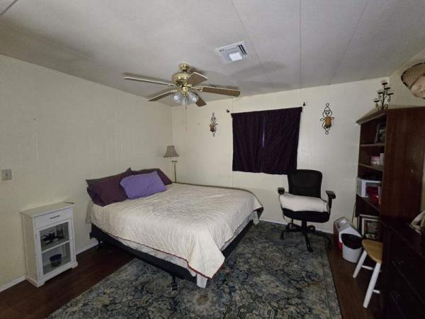 1971 Golden Manor Manufactured Home