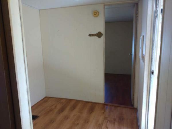 1982 Nobi Manufactured Home