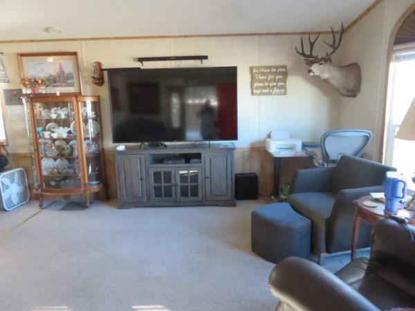 1987 Cavco Manufactured Home