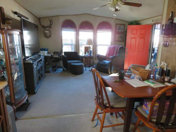 1987 Cavco Manufactured Home