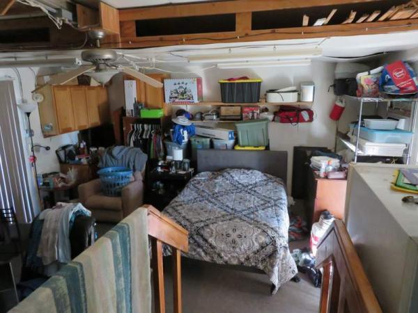 1987 Cavco Manufactured Home